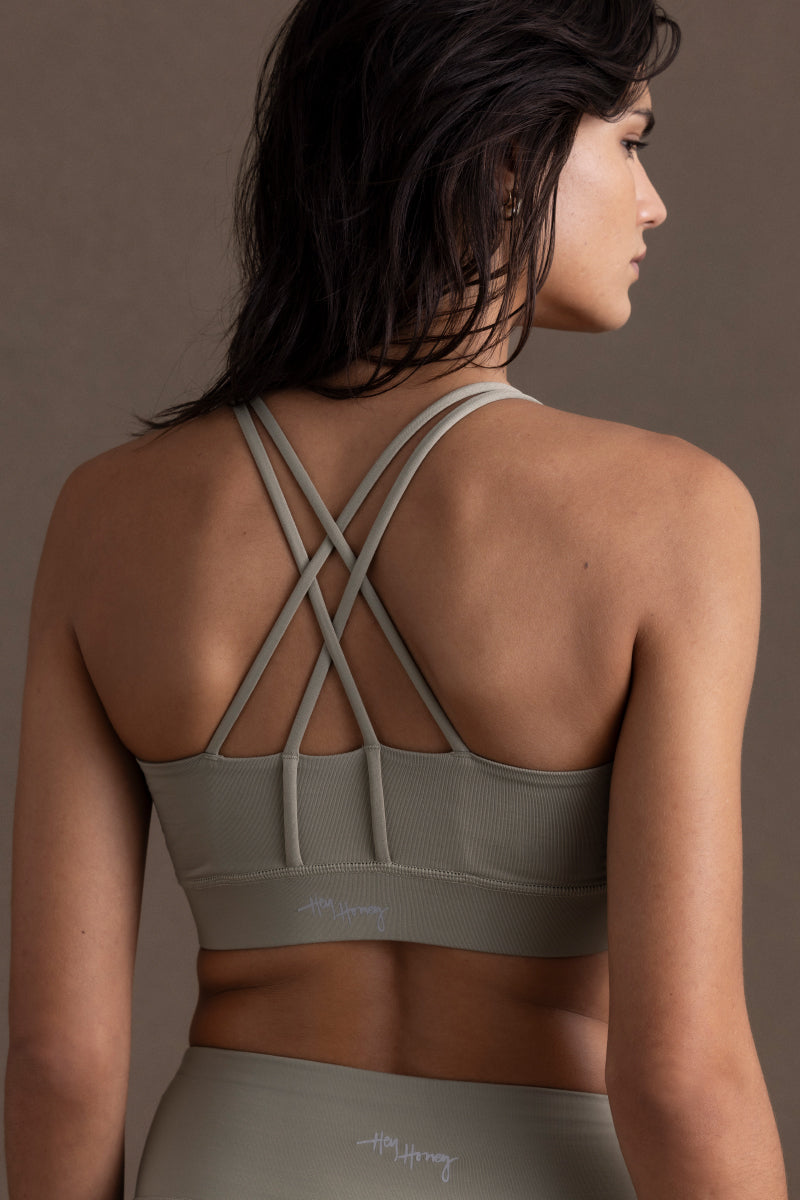 hey-honey-classic-criss-cross-bra-sport-bh-vetiver image 1