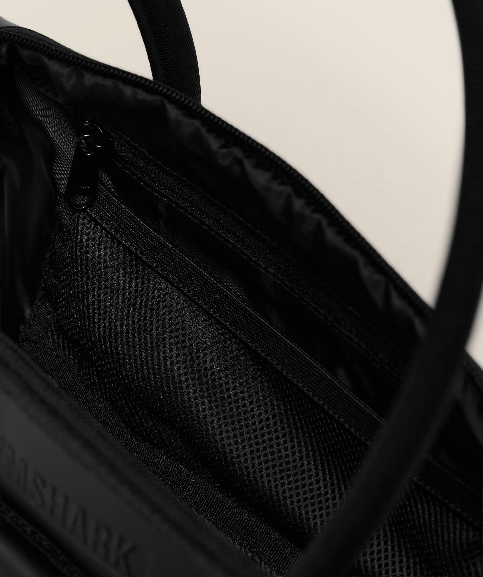 gymshark-everyday-seamless-everyday-baguette-bag-umh-ngetasche image 7