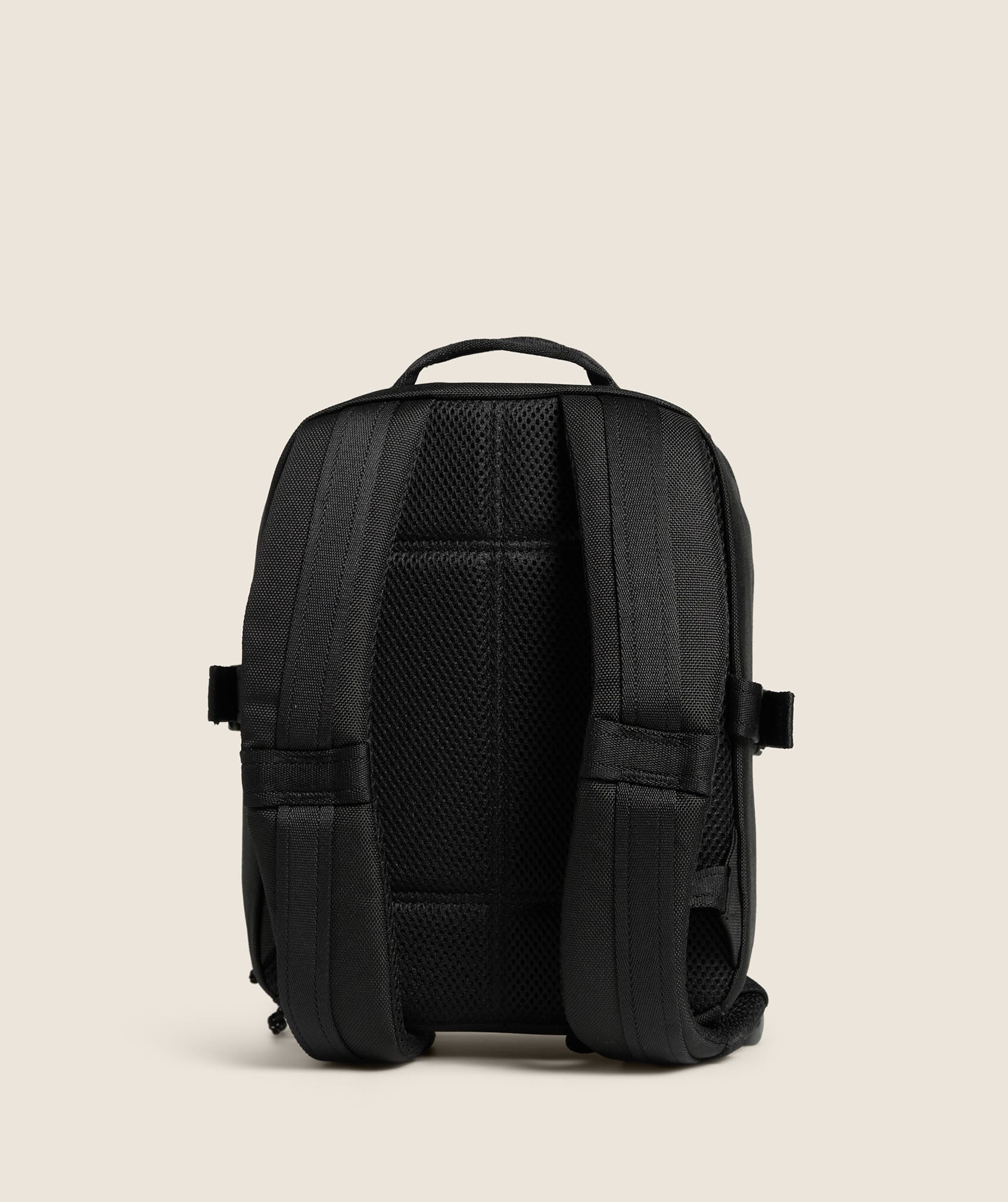 gymshark-mini-tactical-backpack-rucksack-polyester image 3