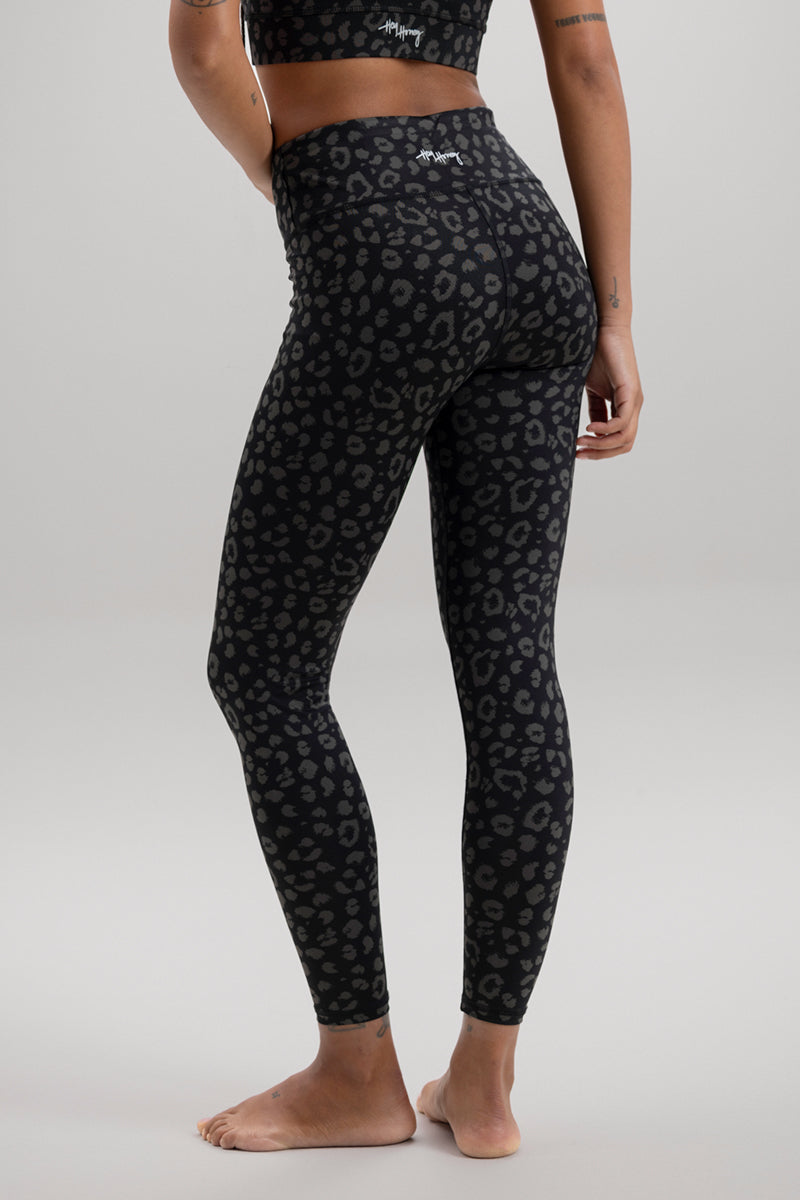 hey-honey-classic-leo-black-set-bh-leggings-yoga-set-schwarz image 5
