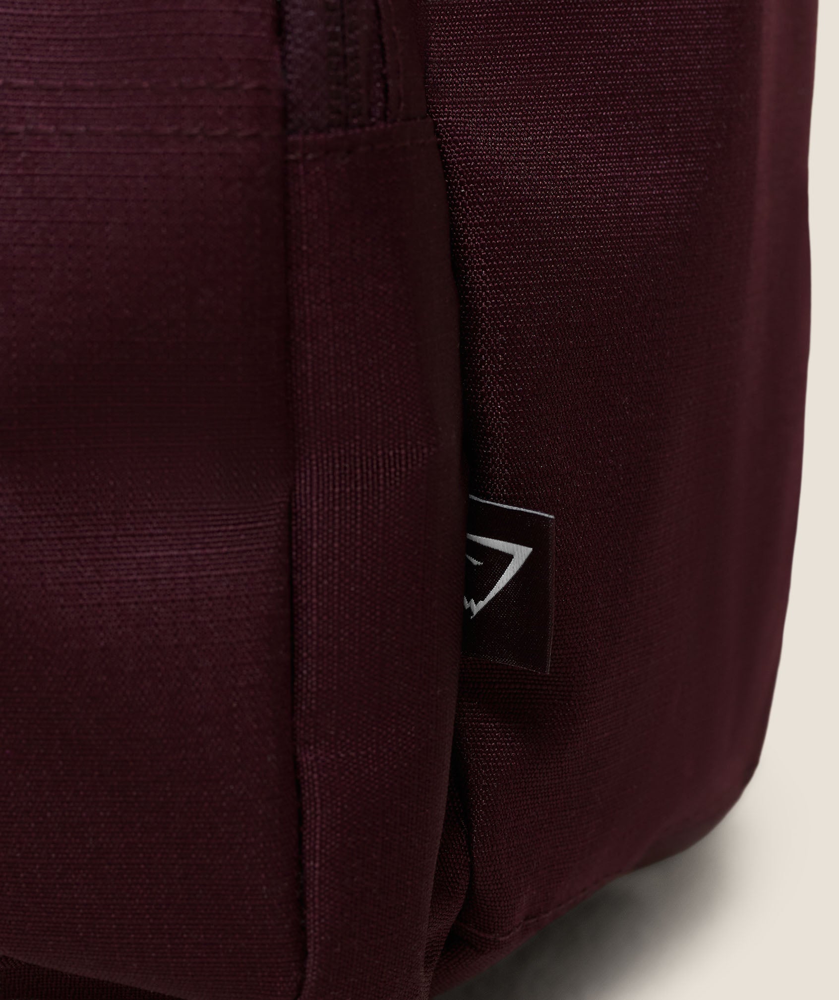 gymshark-everyday-seamless-gslc-active-backpack-rucksack image 3