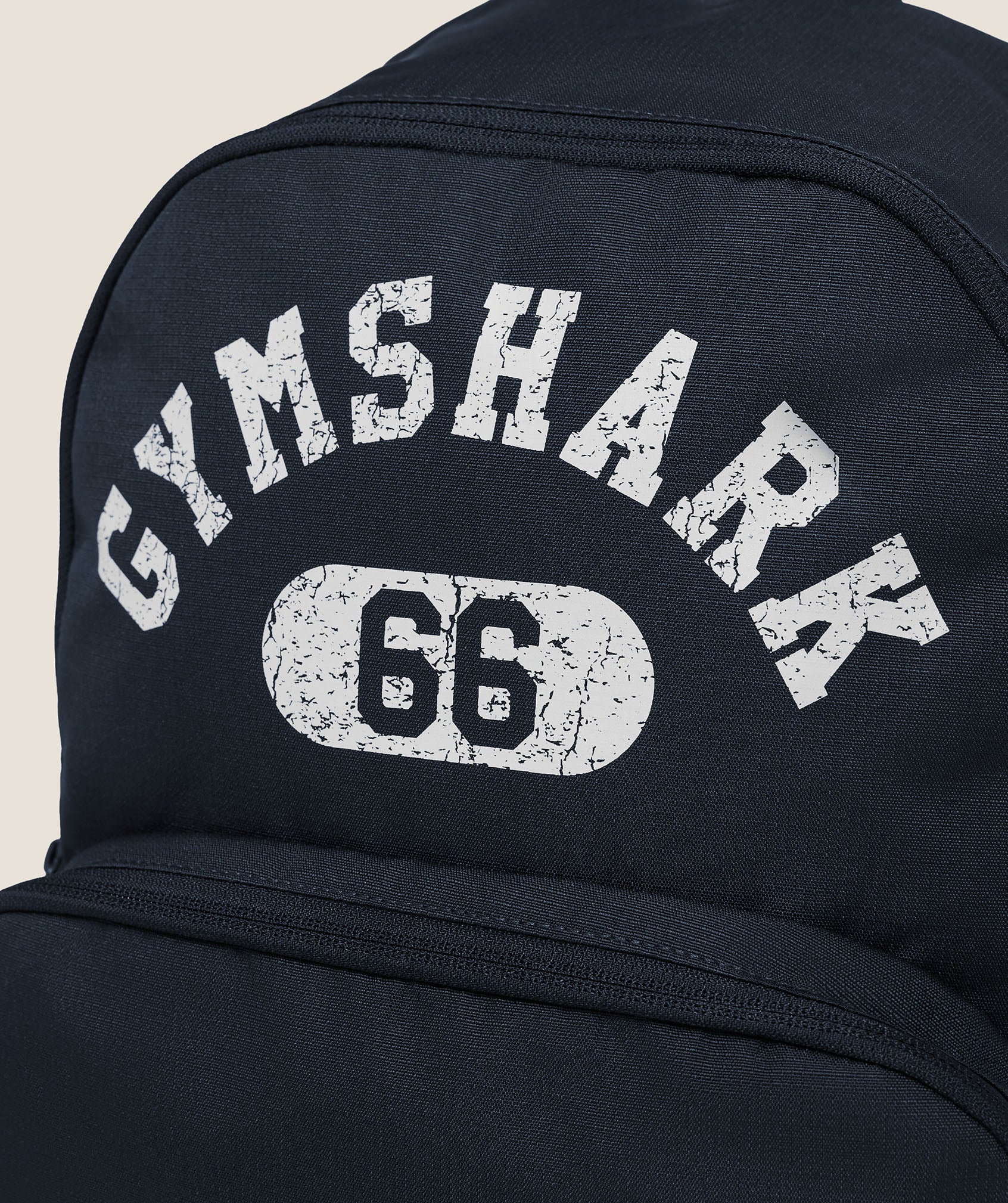 gymshark-everyday-seamless-active-backpack-rucksack-56-l image 4