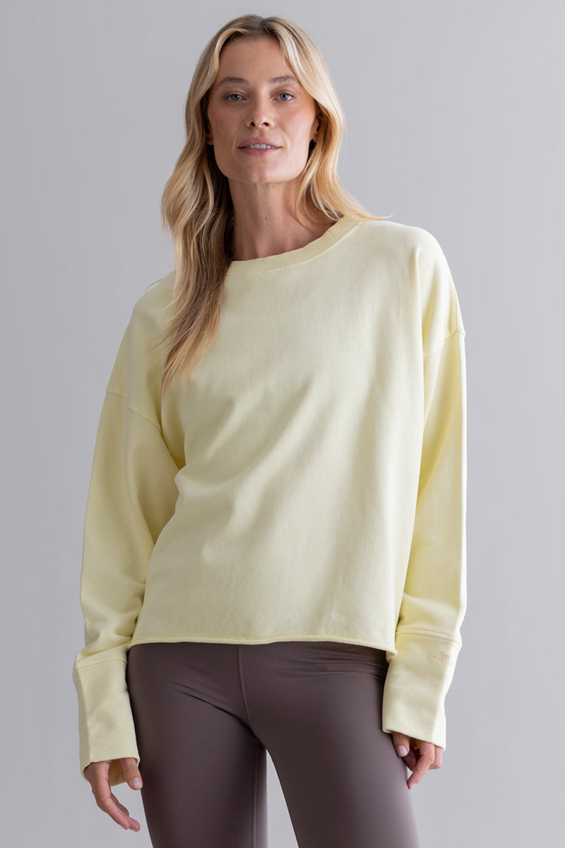 hey-honey-classic-open-edge-sweater-pastel-yellow-baumwolle image 3