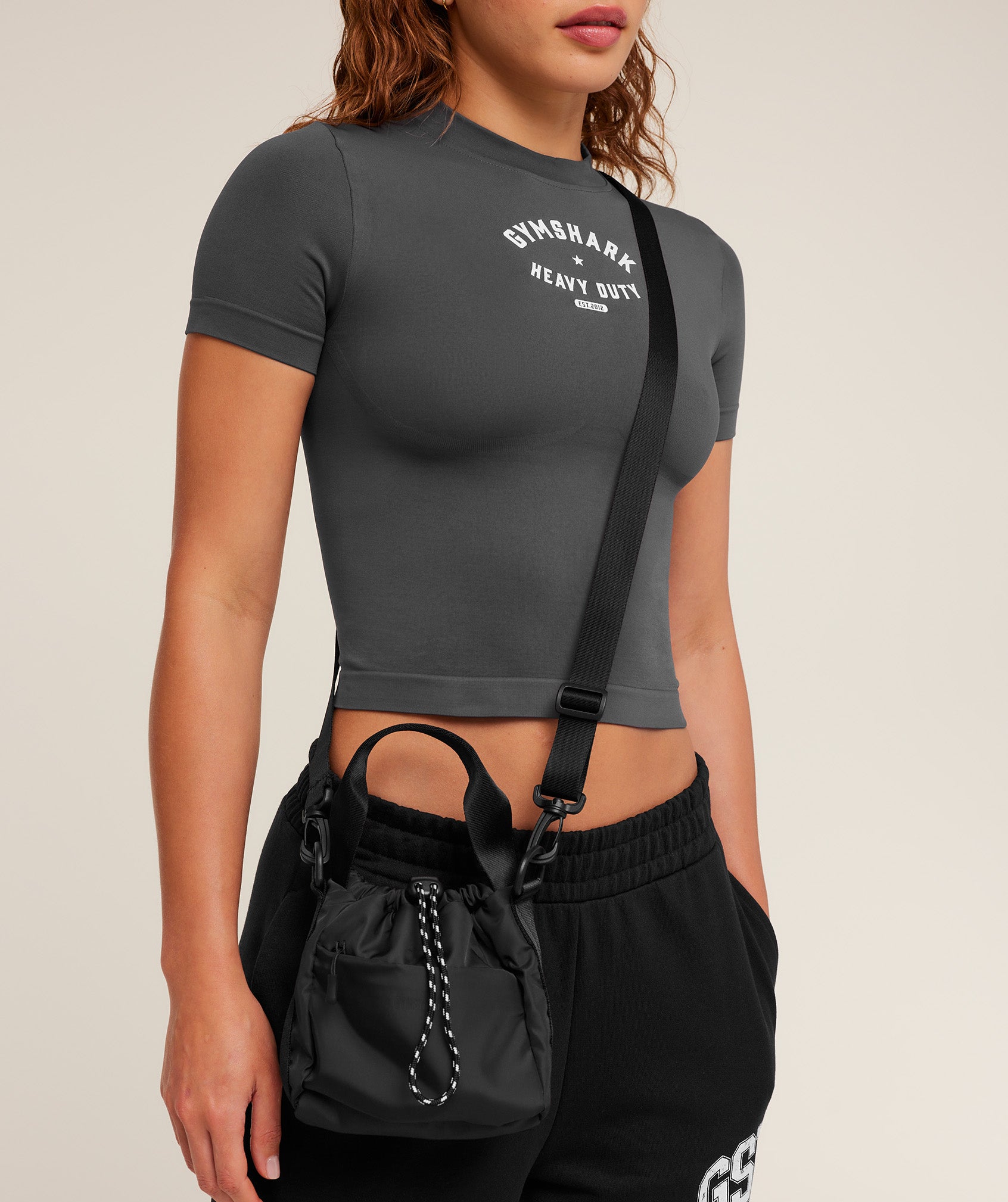 gymshark-everyday-seamless-mode-crossbody-umh-ngetasche-2-5l image 2