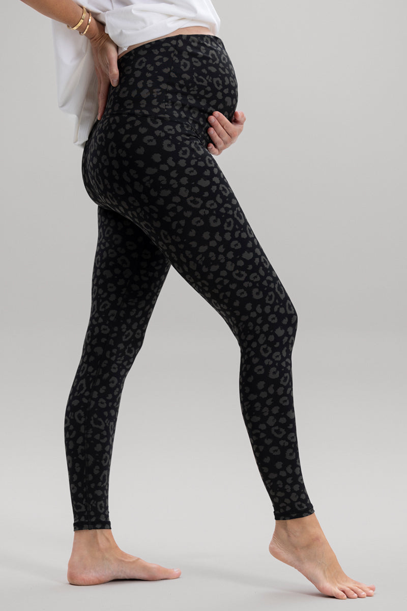 hey-honey-classic-maternity-leggings-leo-yogahose-schwarz-high-waist image 1