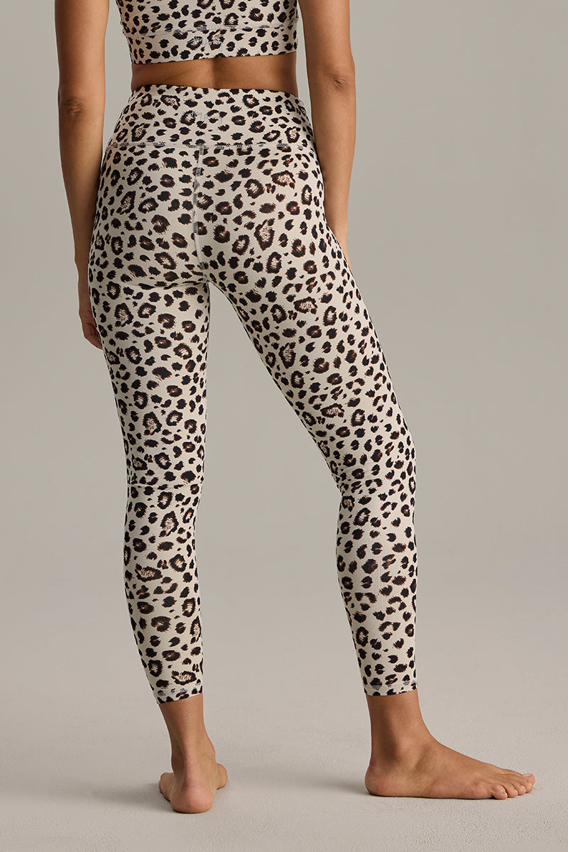 hey-honey-classic-cropped-leggings-leo-clay-high-ankle-leo image 4