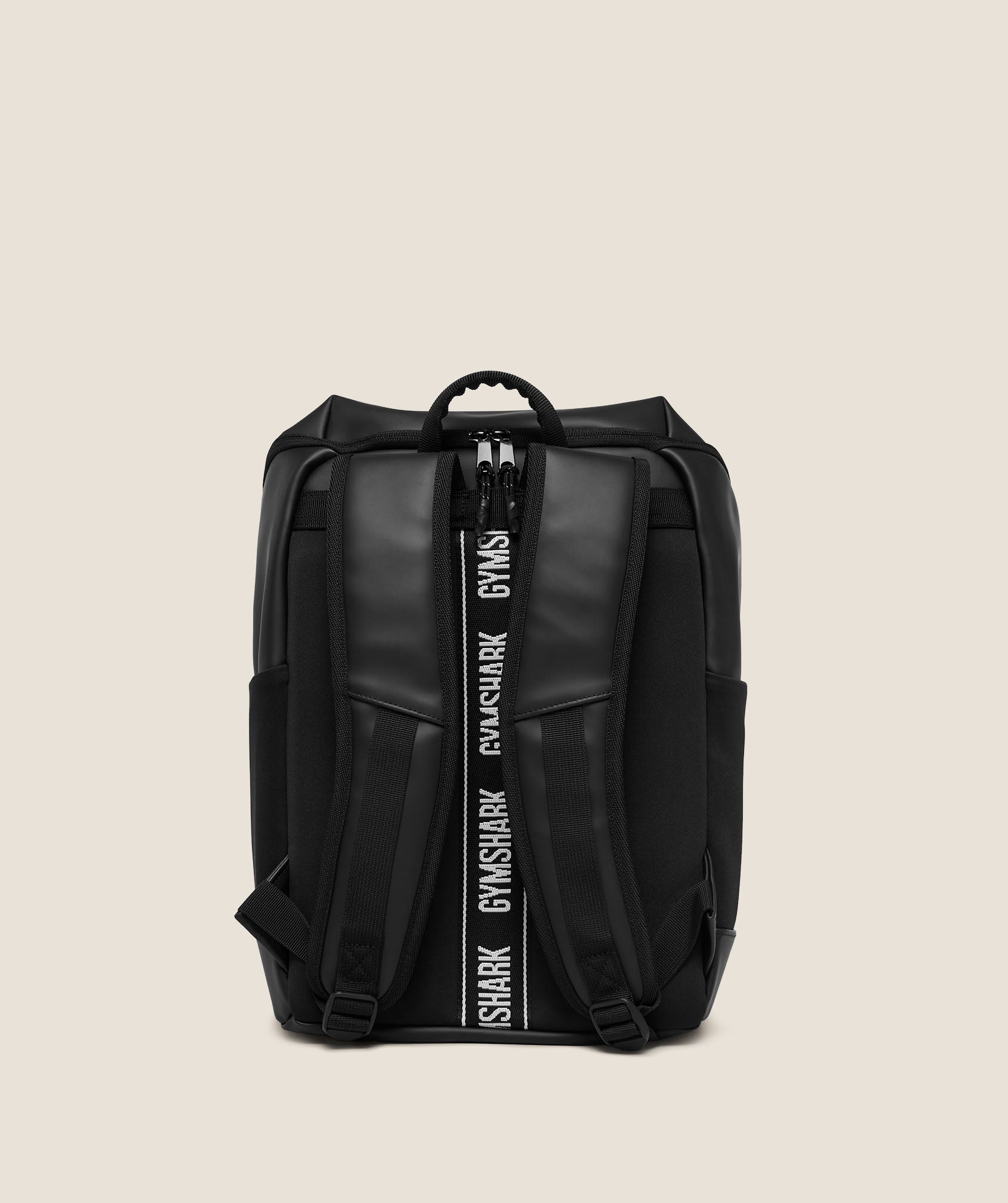 gymshark-everyday-small-sleek-backpack-rucksack-20-liter-3 image 3