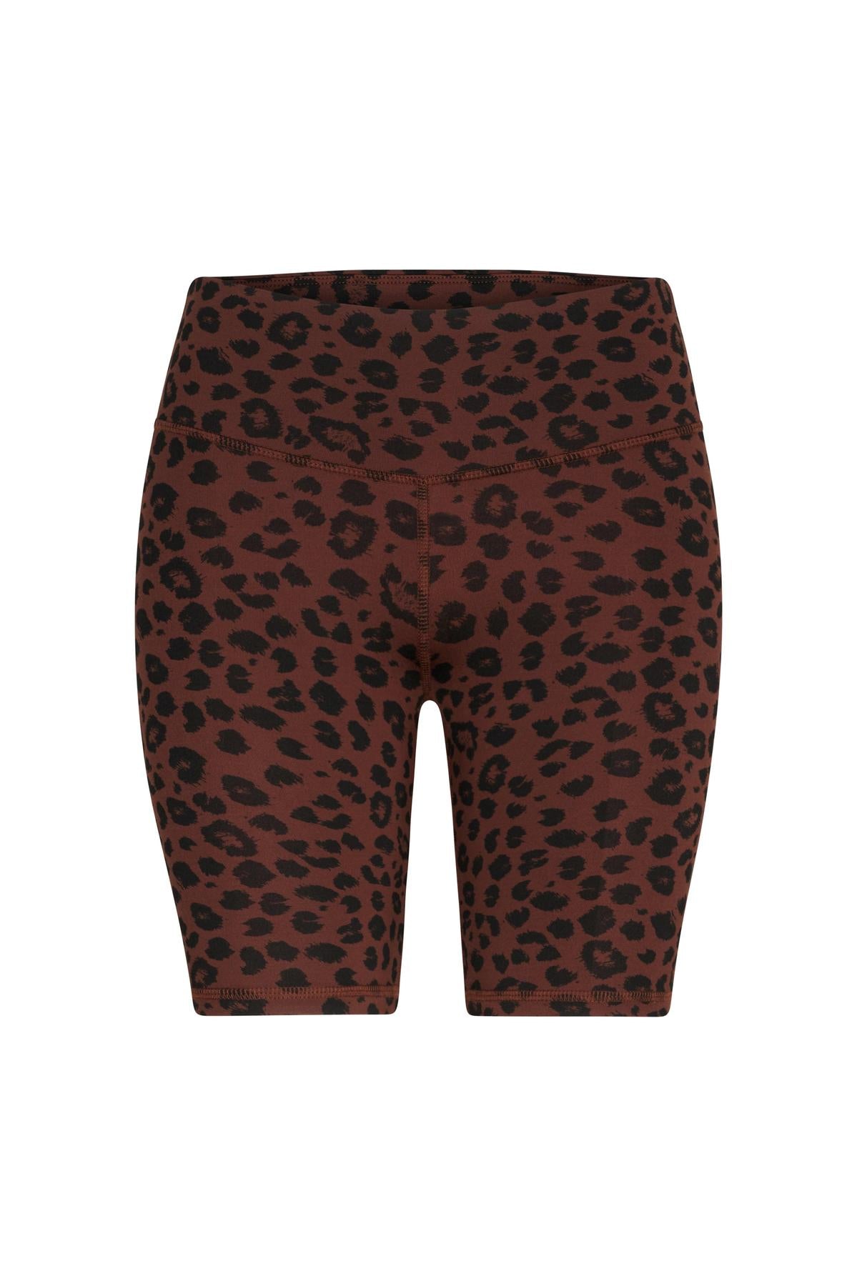 hey-honey-classic-biker-leo-chocolate-shorts-kurz-leo-print image 5