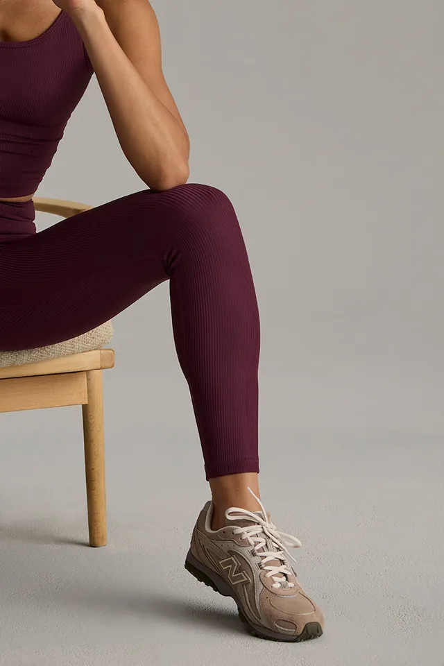 hey-honey-ribbed-cropped-leggings-wine-high-waist image 1