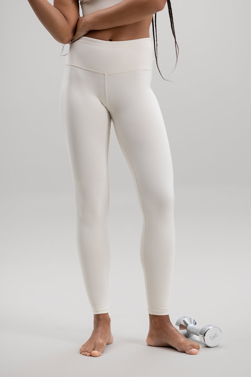 hey-honey-classic-cropped-leggings-3-4-moonbeam-hoher-bund image 4