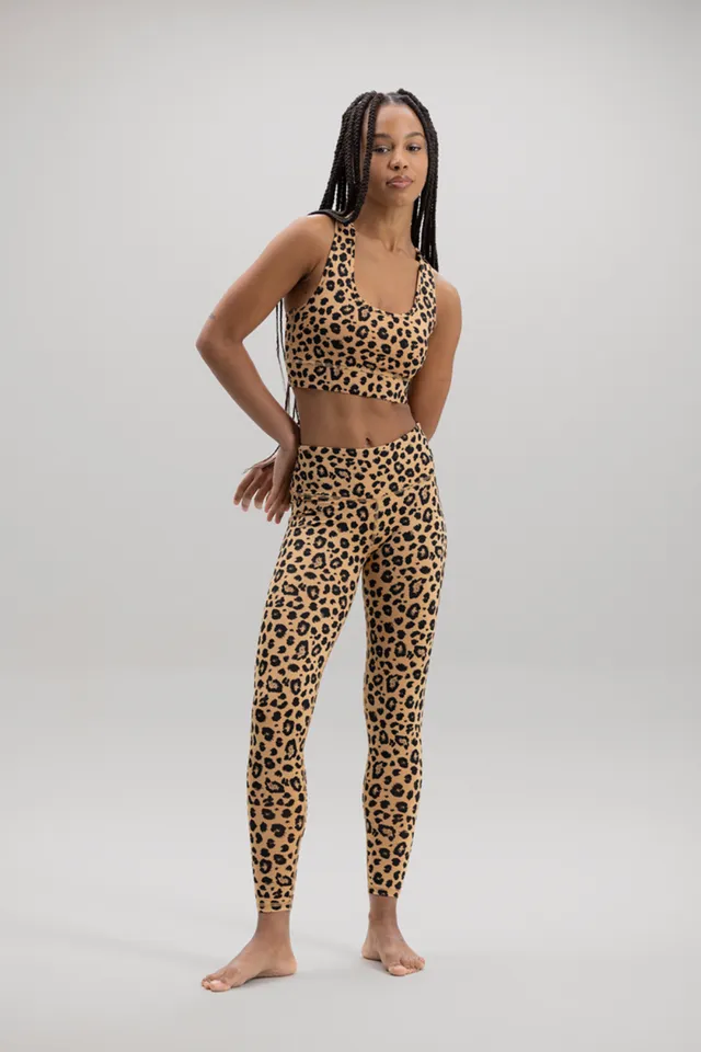 hey-honey-classic-cropped-leggings-leo-yogahose-biscuit image 1