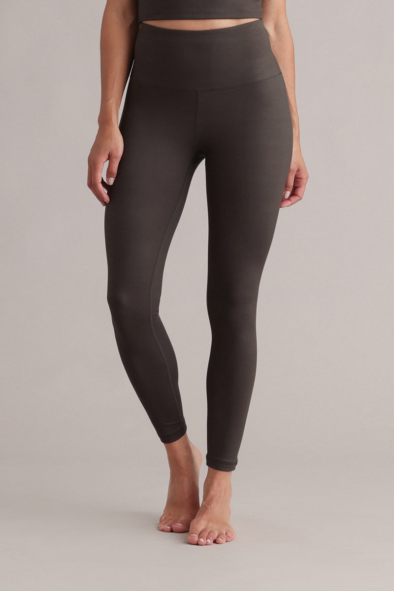 hey-honey-always-dressed-forest-night-cropped-leggings-gr-n image 1