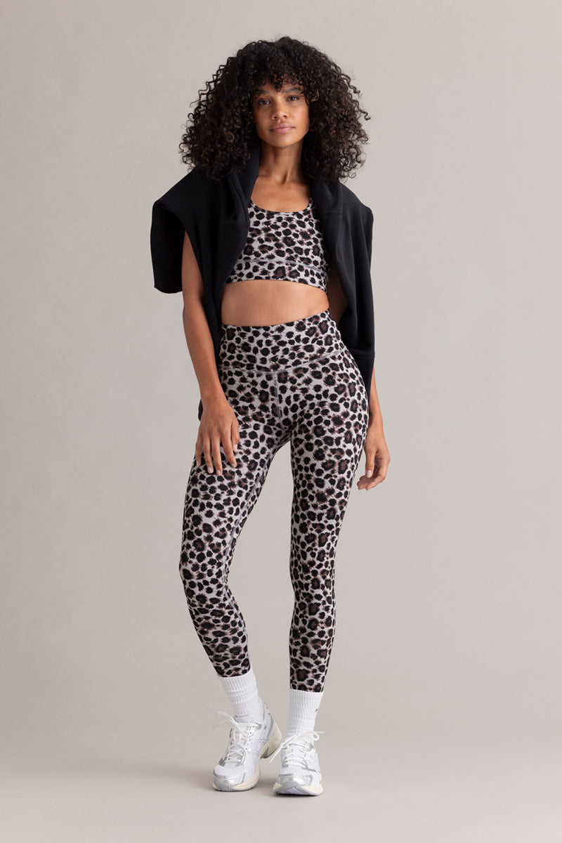 hey-honey-classic-racerback-sport-bh-leo-shadow image 4