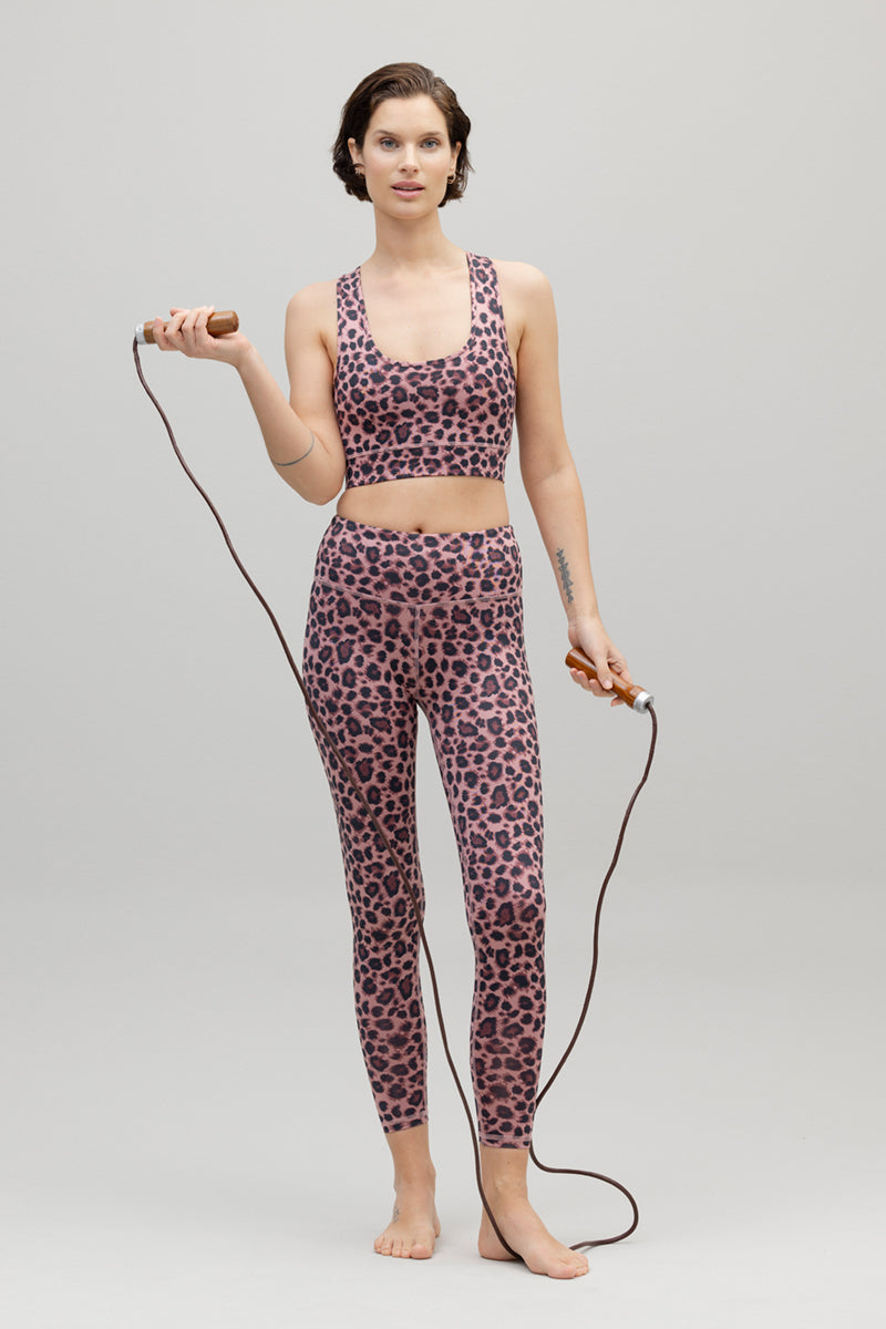hey-honey-classic-cropped-leggings-leo-rose-3-4-print image 1