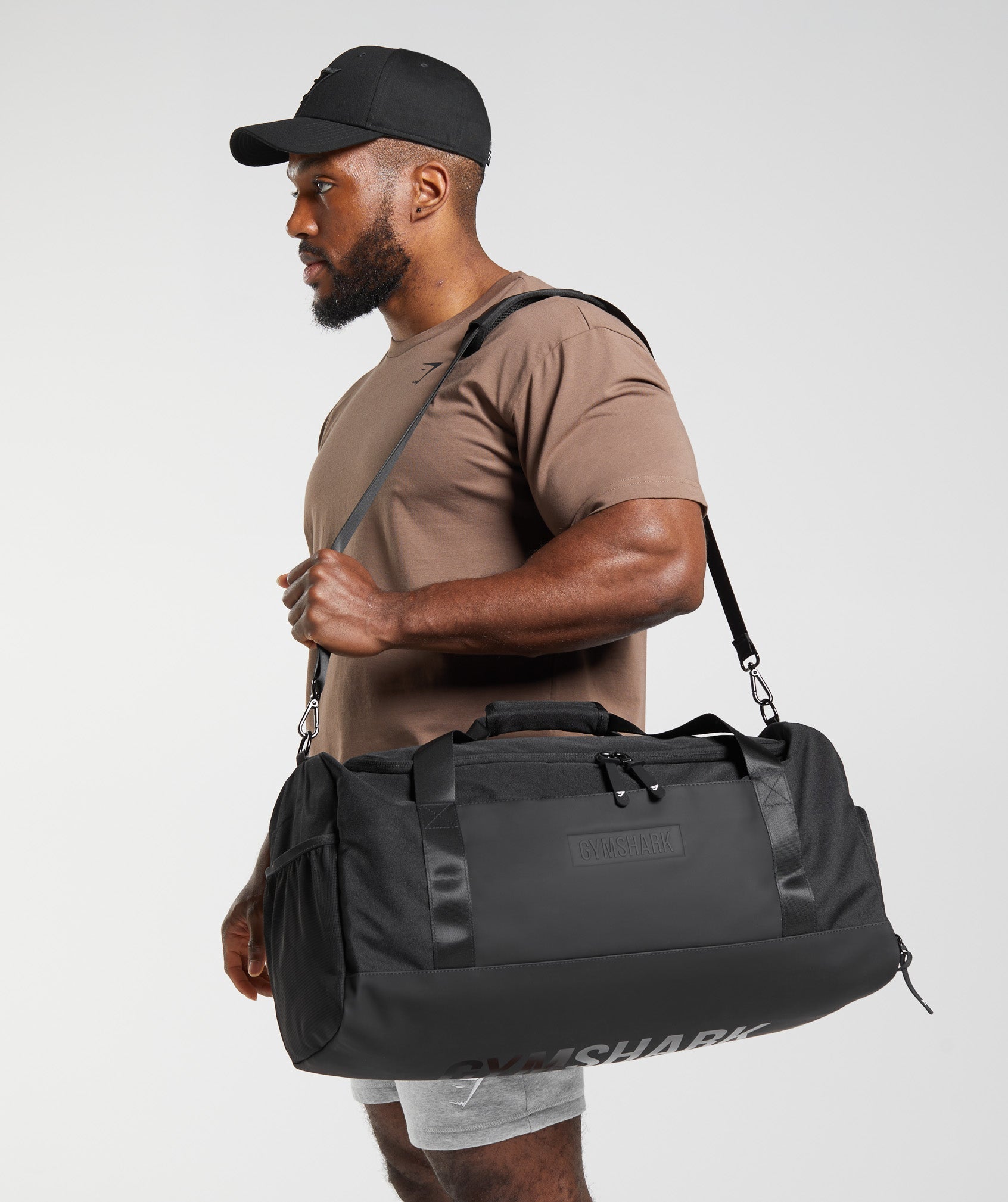 gymshark-everyday-holdall-medium-sporttasche-40l-mit-schuhfach image 2