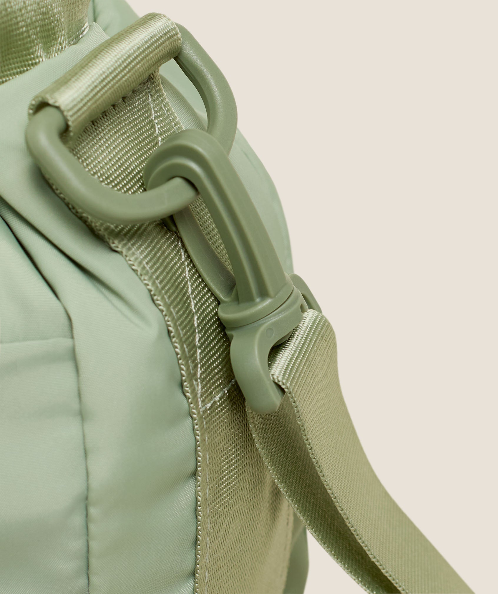 gymshark-everyday-seamless-mode-crossbody-umh-ngetasche-2-5l-2 image 4