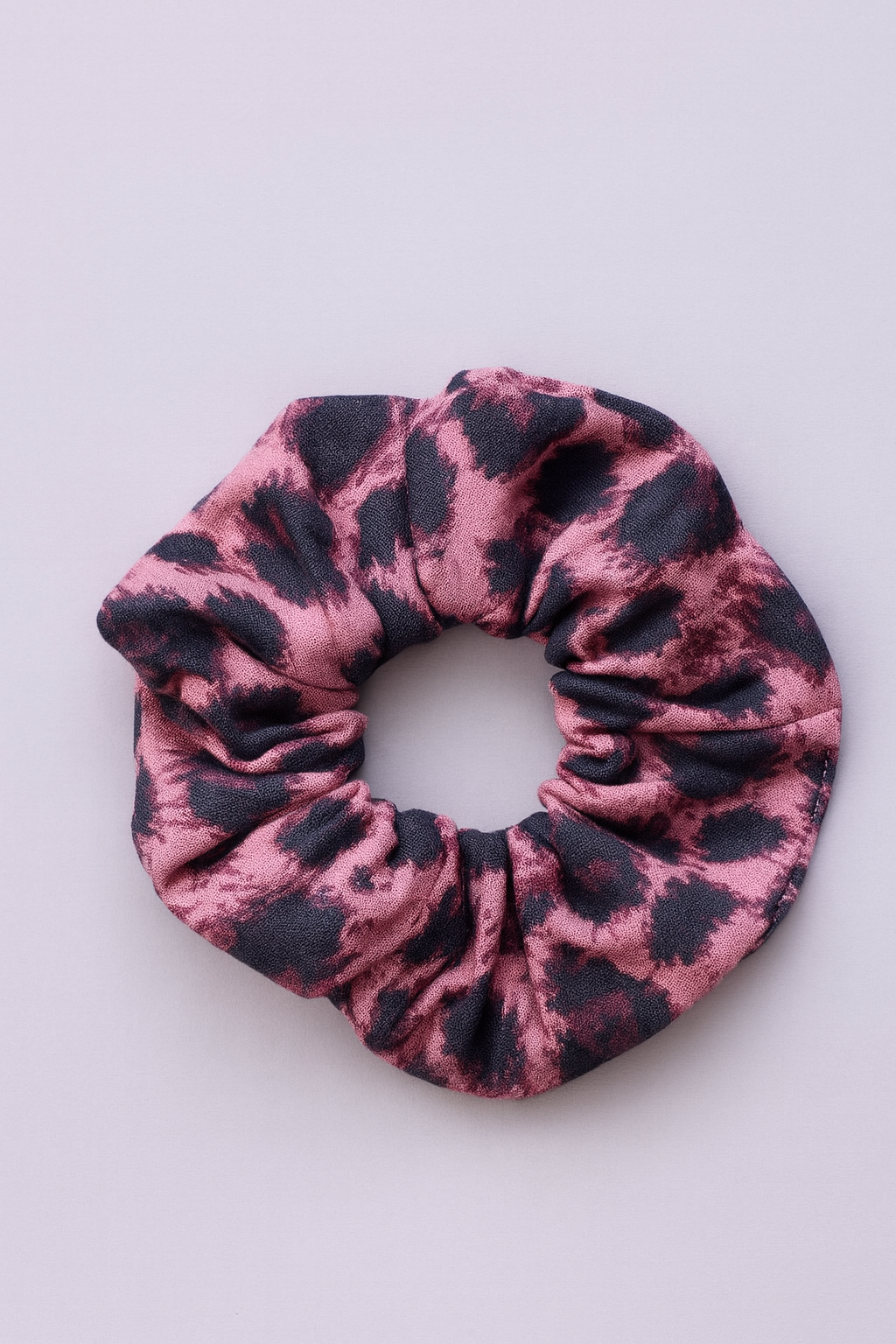hey-honey-classic-scrunchie-leo-rose-haargummi image 1