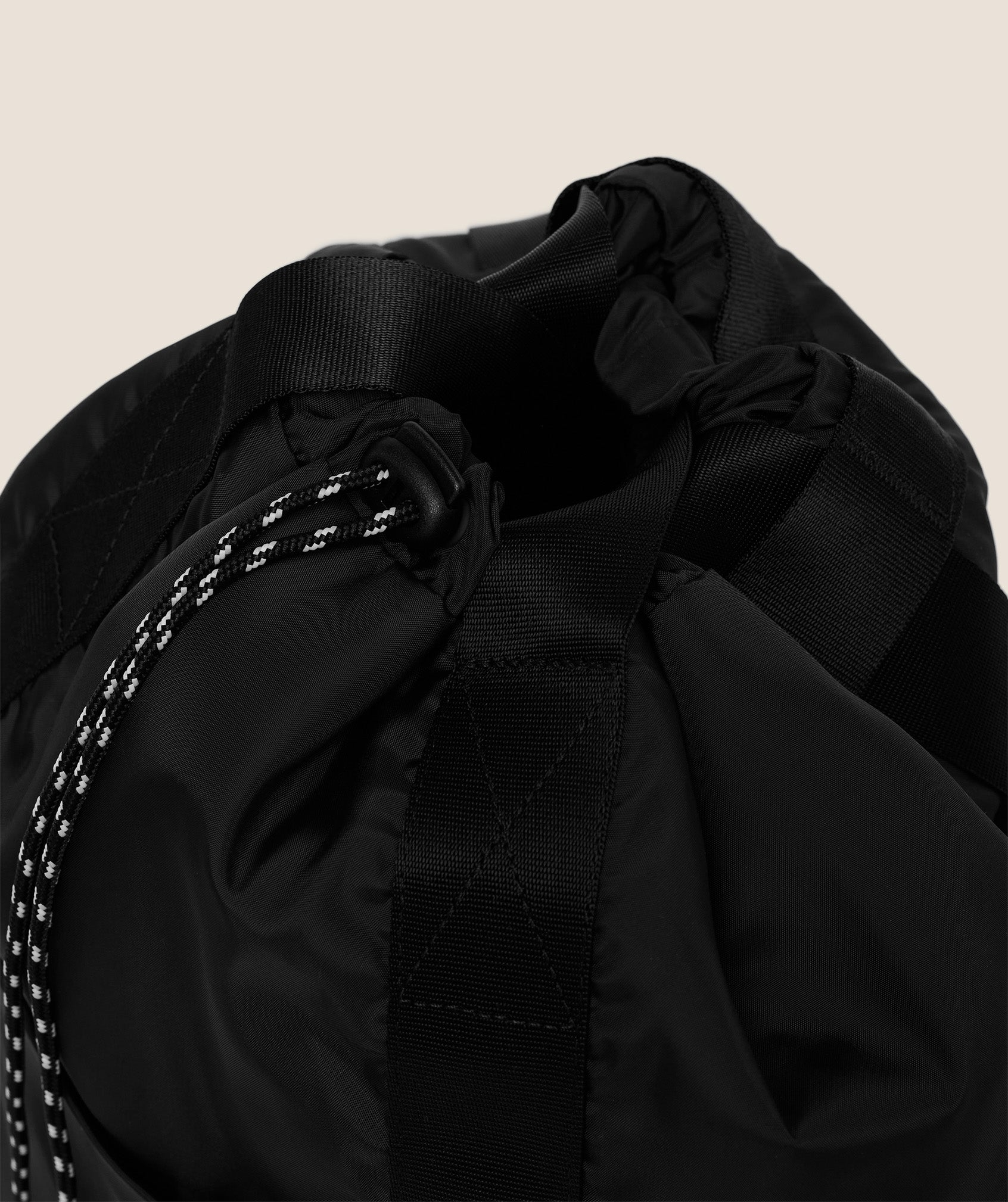 gymshark-everyday-seamless-mode-hybrid-tote-tasche-18l-schwarz image 3