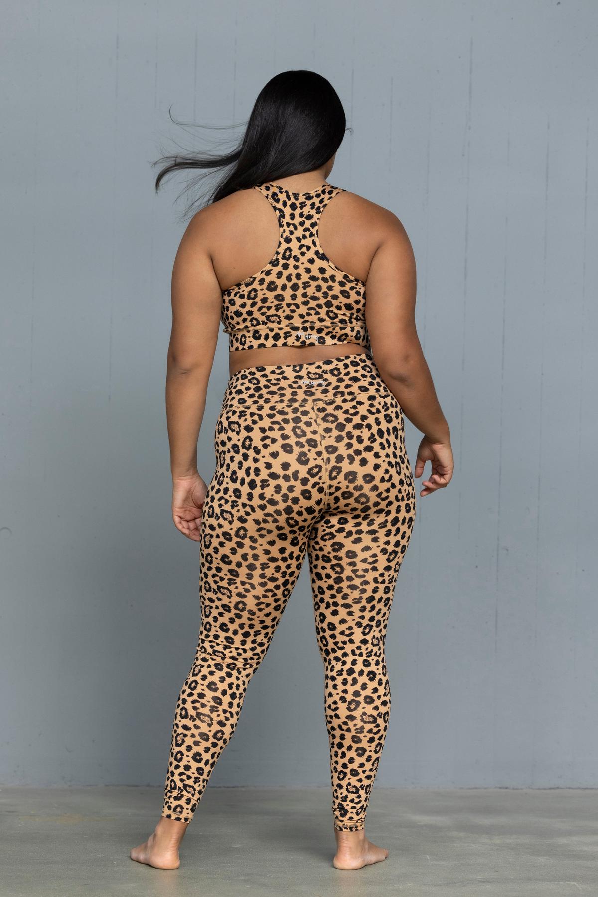 hey-honey-classic-leggings-leo-biscuit-yoga-leggings-leo-print image 4