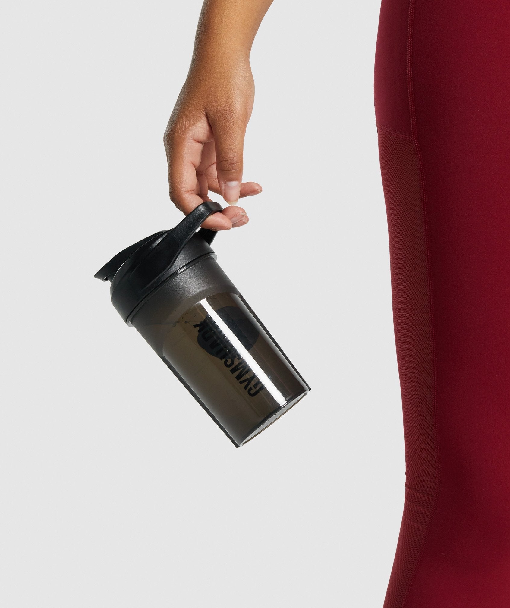 gymshark-conditioning-club-shaker-400-ml-shakerflasche-14oz image 4