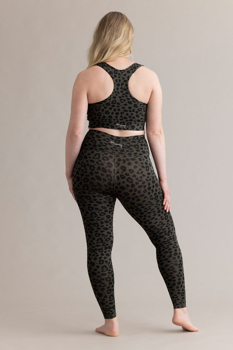 hey-honey-classic-maternity-leggings-leo-forest-high-waist image 3