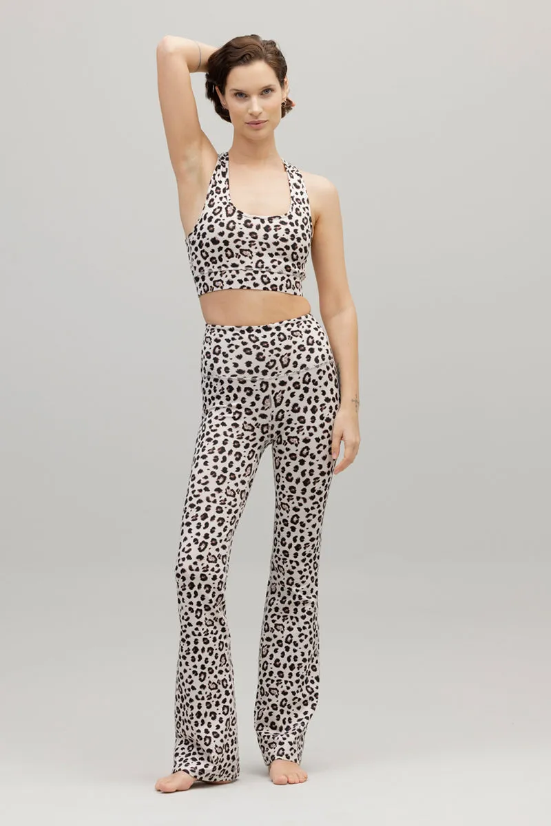 hey-honey-classic-flared-leggings-leo-clay-print image 1