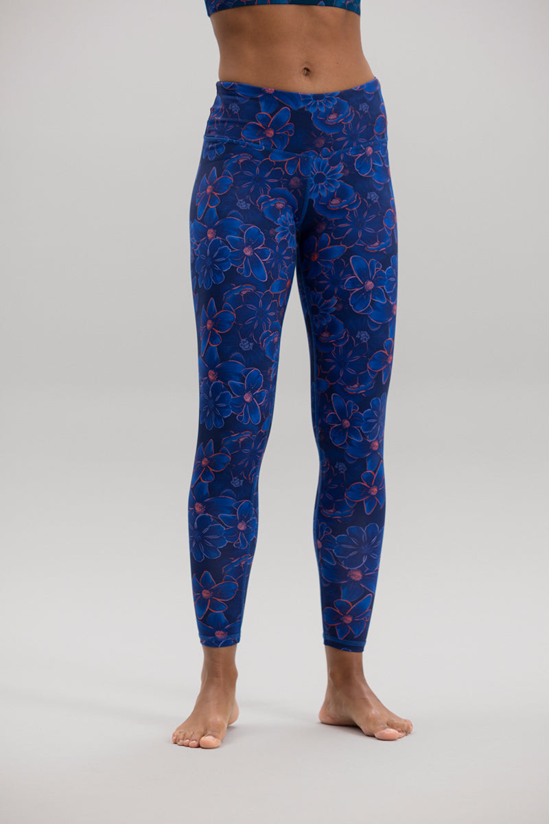 hey-honey-classic-cropped-leggings-flower-daze-gemustert image 2