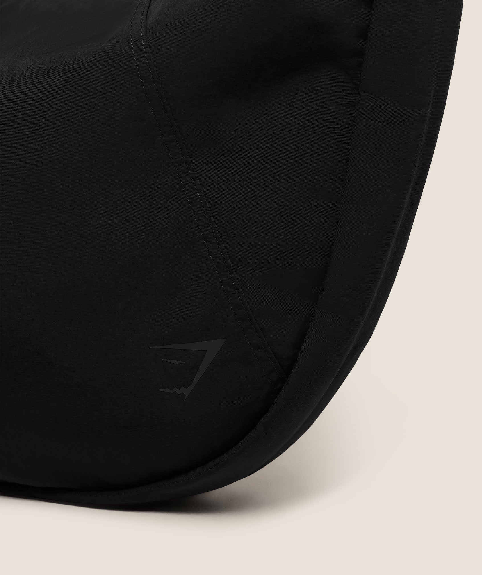 gymshark-everyday-seamless-large-pleat-crossbody-tasche-nylon image 5