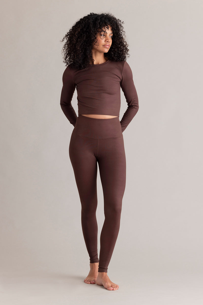 hey-honey-always-dressed-longsleeve-cropped-soft-brown image 5