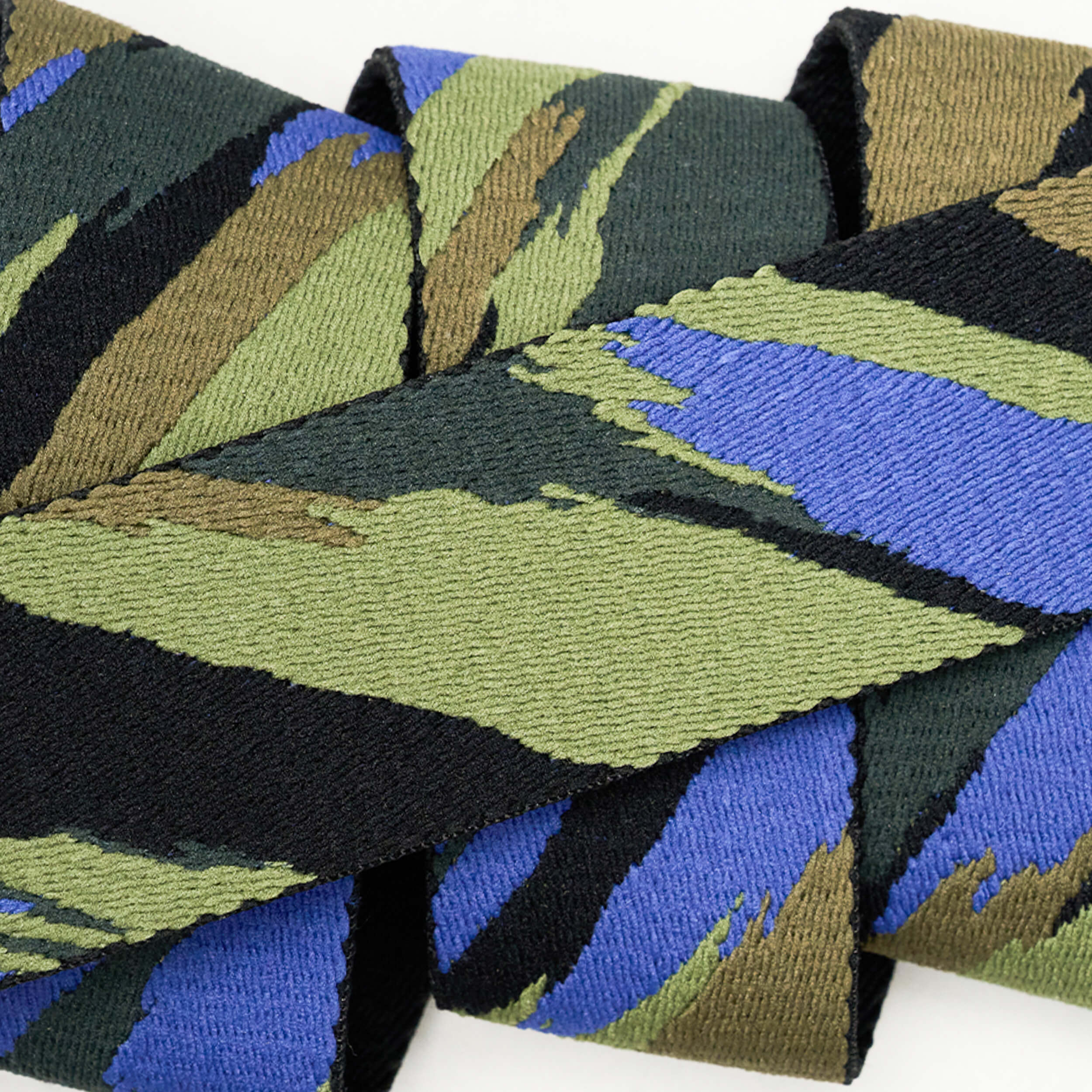 arcade-adventure-brushstroke-stretchg-rtel-black-cobalt image 2