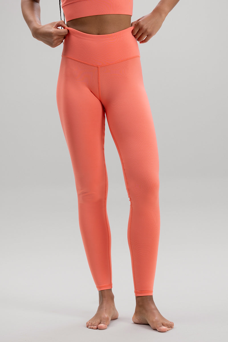 hey-honey-classic-cropped-leggings-peach-high-waist image 4