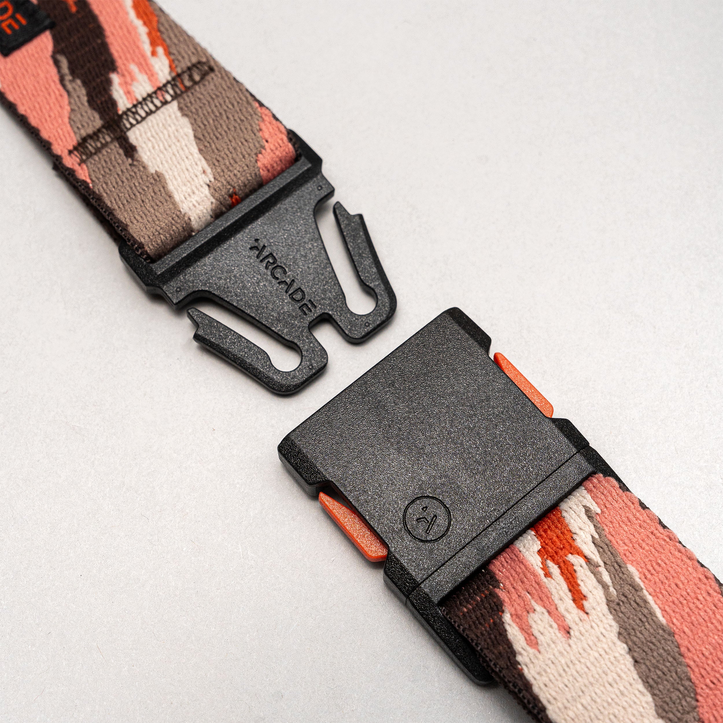 arcade-brushstroke-slim-g-rtel-coral-stretch-schmal image 4