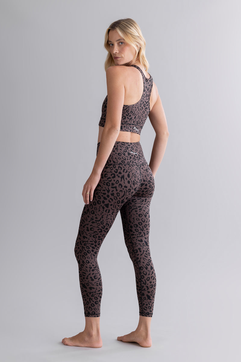 hey-honey-classic-cropped-leggings-mono-leo-soft-brown-7-8 image 7