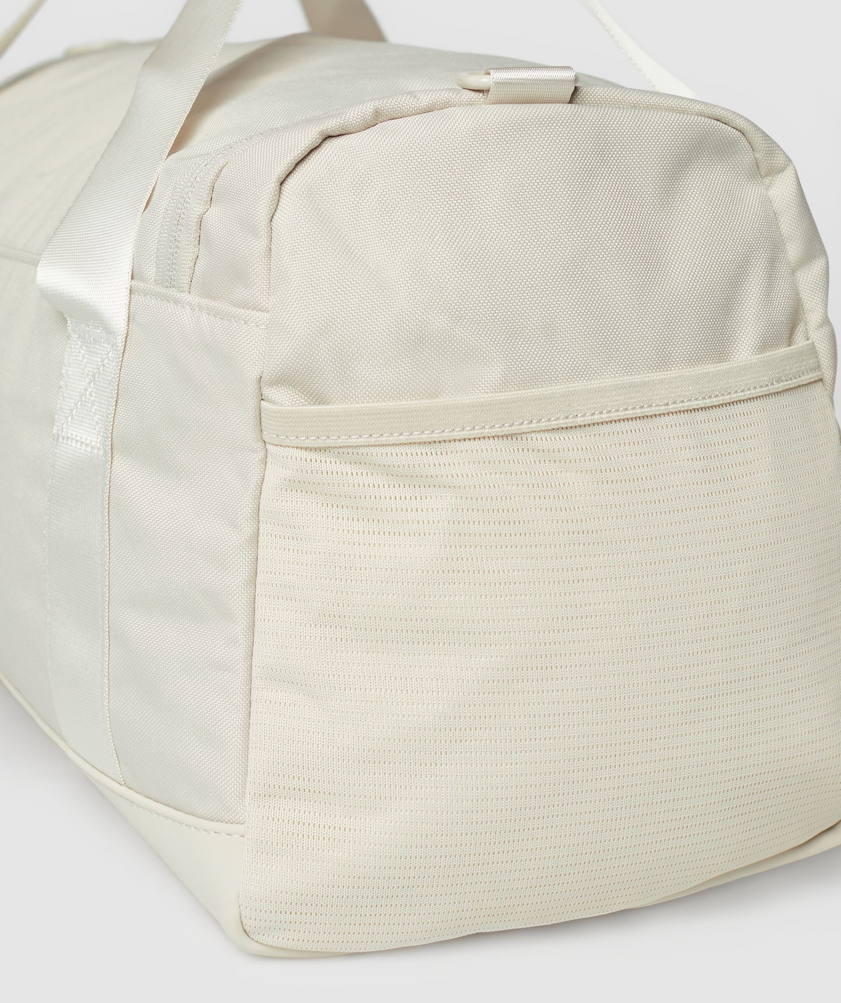 gymshark-everyday-holdall-small-sporttasche-34l-mit-schuhfach image 2