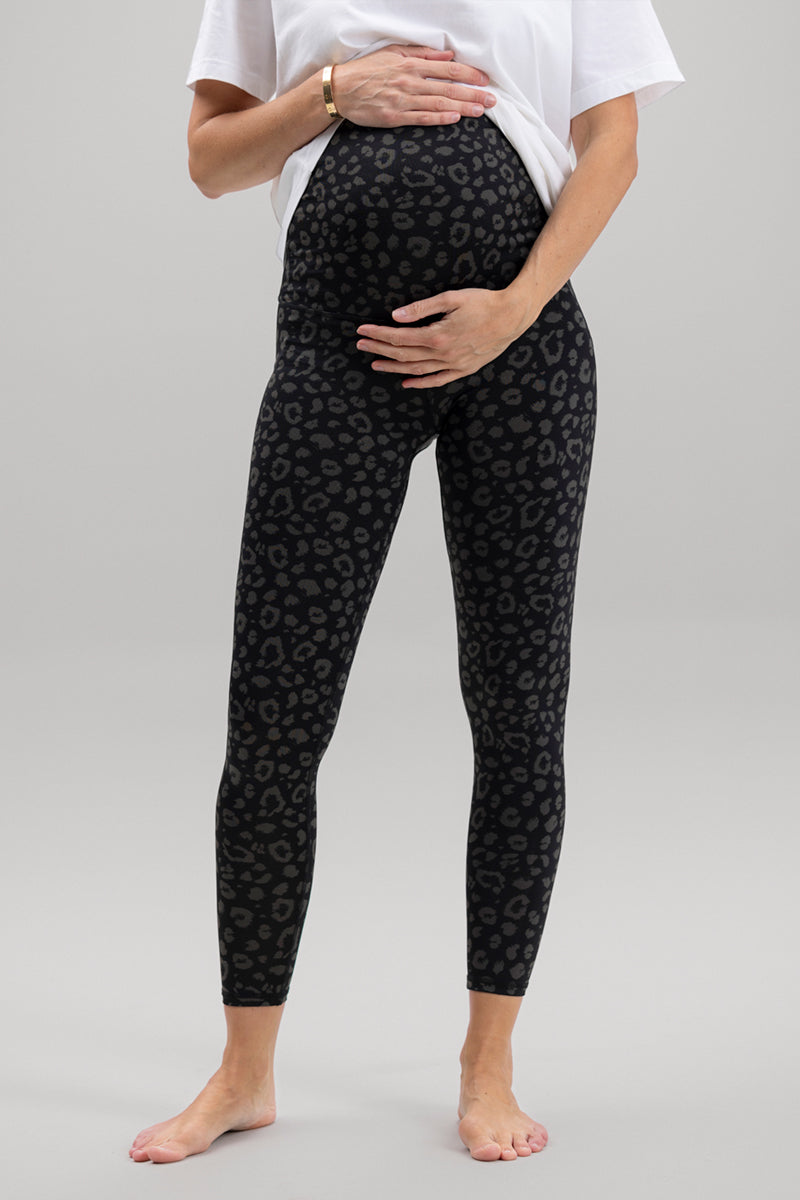 hey-honey-classic-maternity-leggings-leo-yogahose-schwarz-high-waist image 4