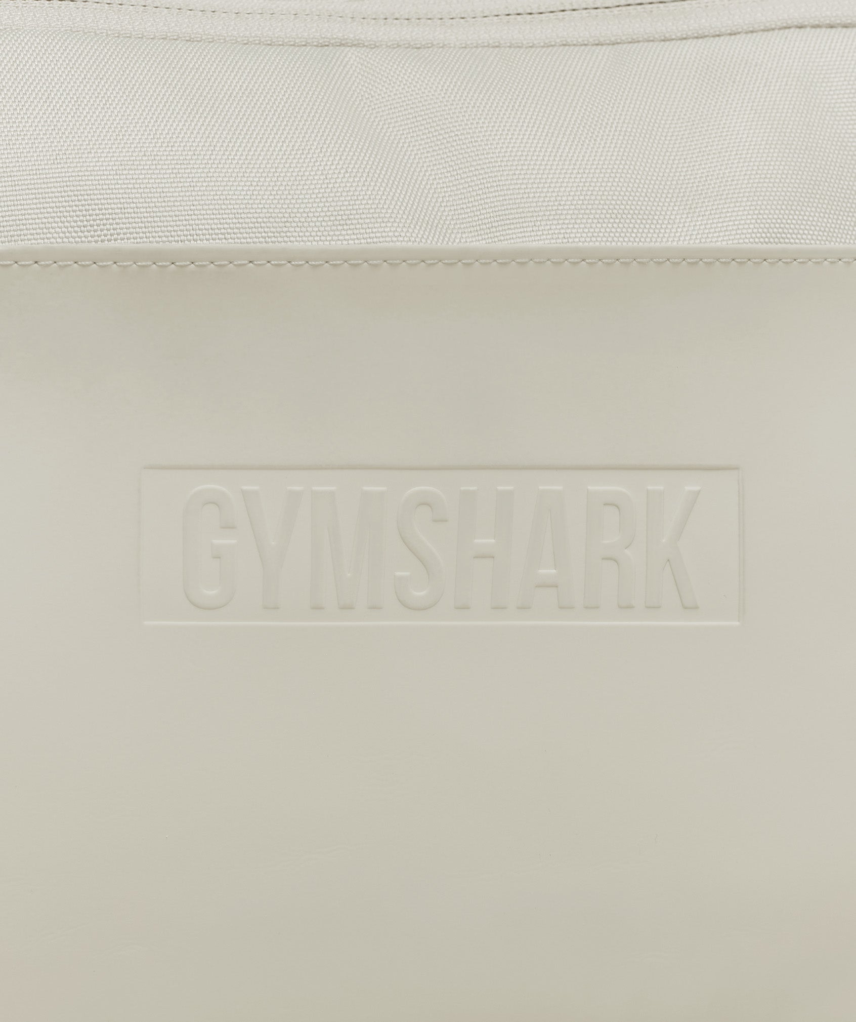 gymshark-everyday-holdall-medium-sporttasche-40l-mit-schuhfach-2 image 4