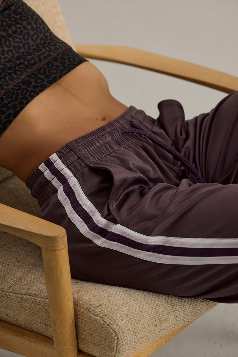 hey-honey-classic-trackpants-teal-sporthose-petrol-high-waist image 5
